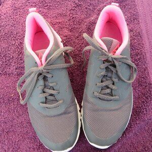 Reebok Women's Gray Pink Sneakers Sublite Size 7.5